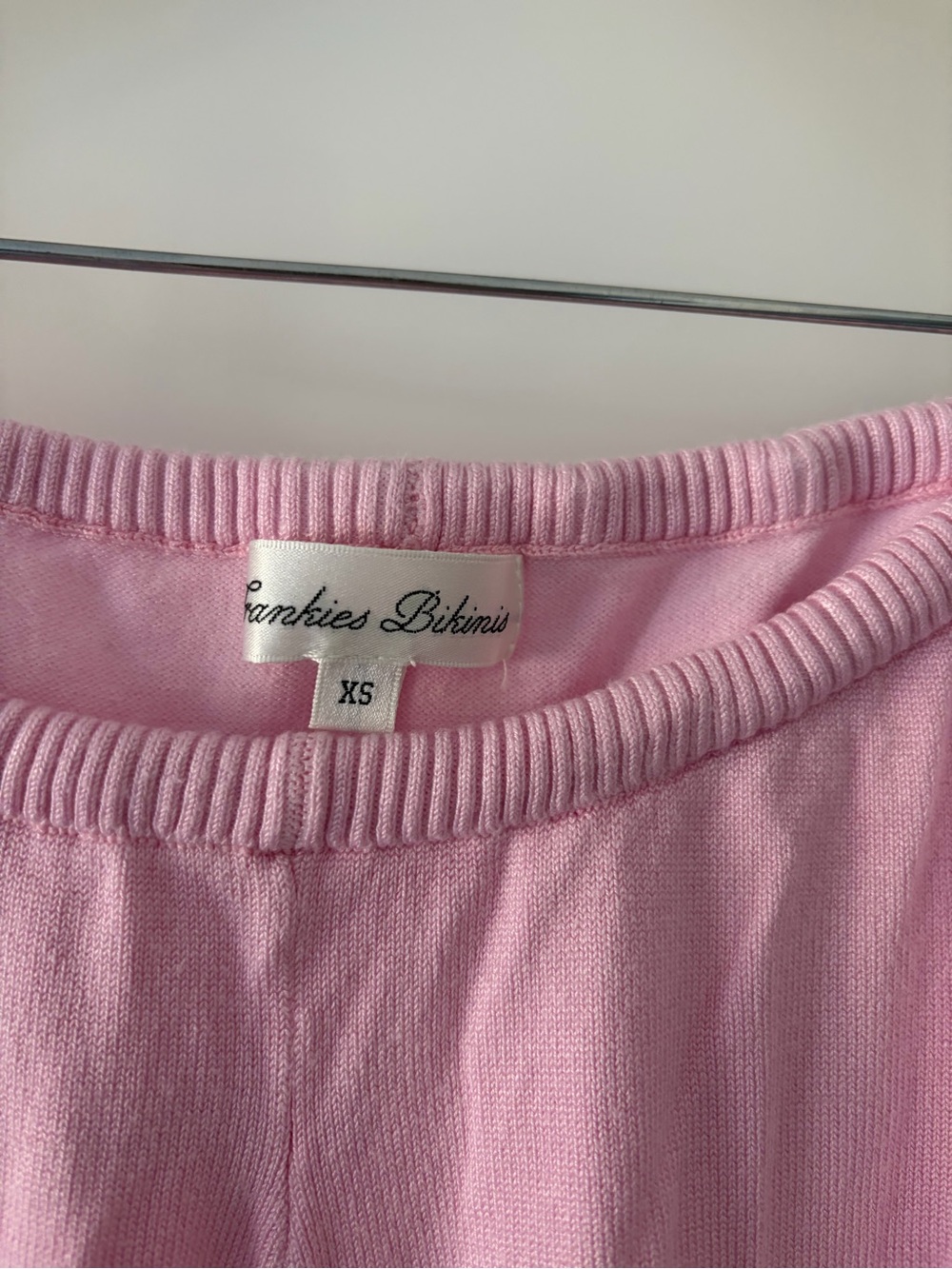 Frankie's Bikinis Pink Lounge Pants & Tube Top Set - Picture 4 of 9